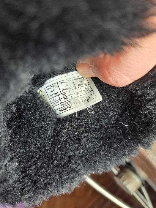 дамски ботуши,зимни обувки,боти,апрески,UGG номер38