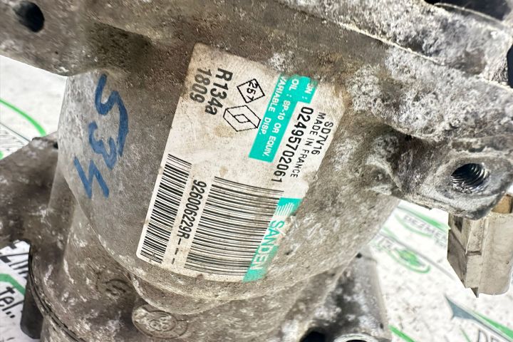 Compresor AC 926006229R Dacia Logan prima generatie (facelift)