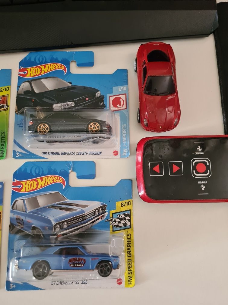 Machete Hotwheels 2021 / 2022