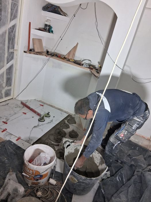 Executăm lucrări de construcții

Z