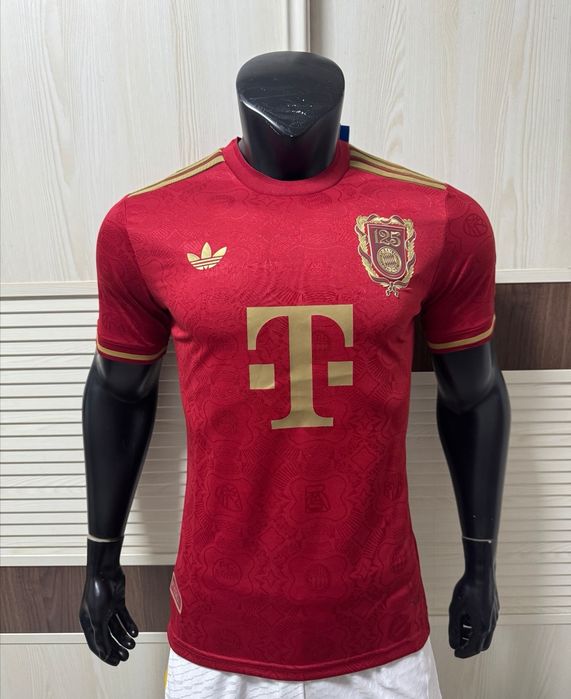 Tricouri de fotbal 2025