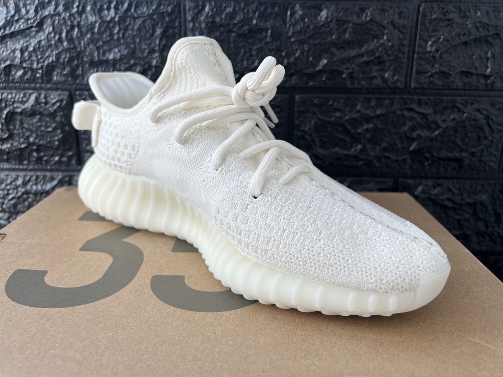 36-45 Yeezy 350 V2 Bone