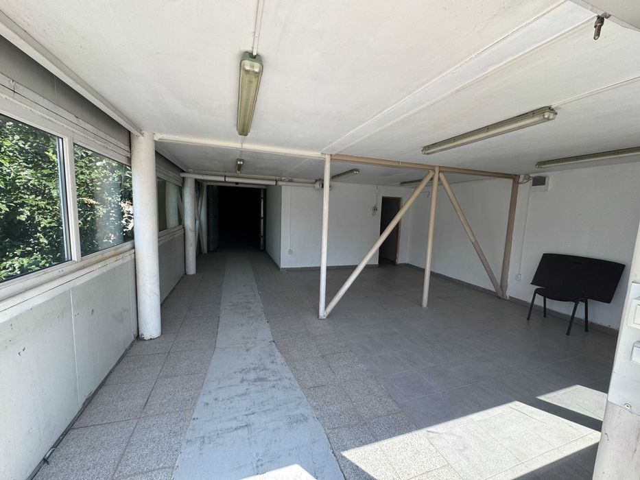 Hala de inchiriat 200 mp