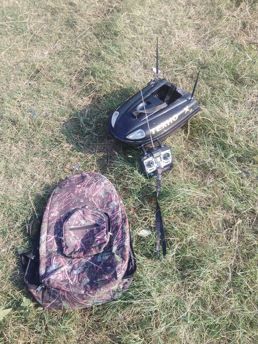 Лодка със сонар техно Х