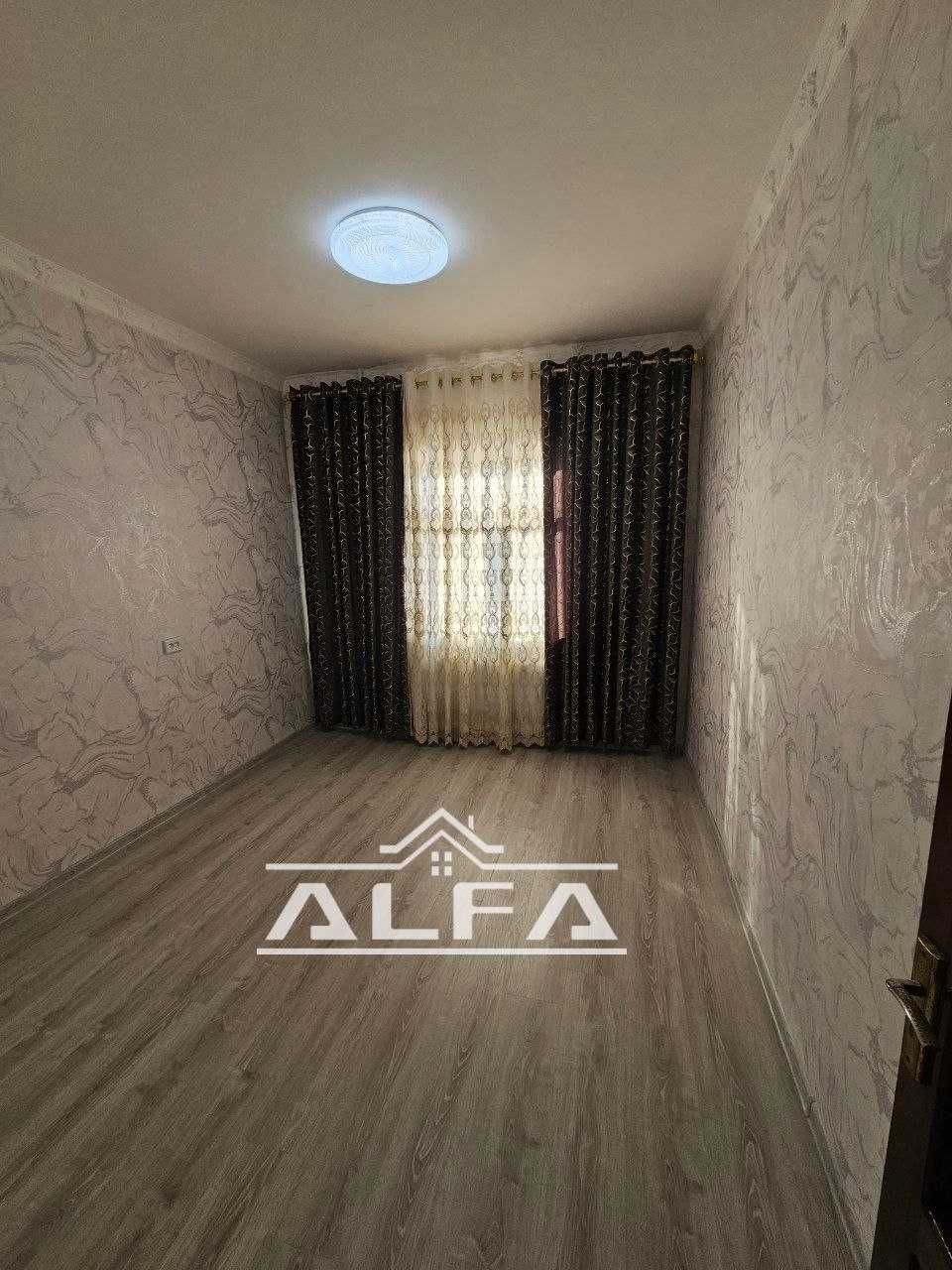 2 xonali 64m² 2-qavat sotiladi.