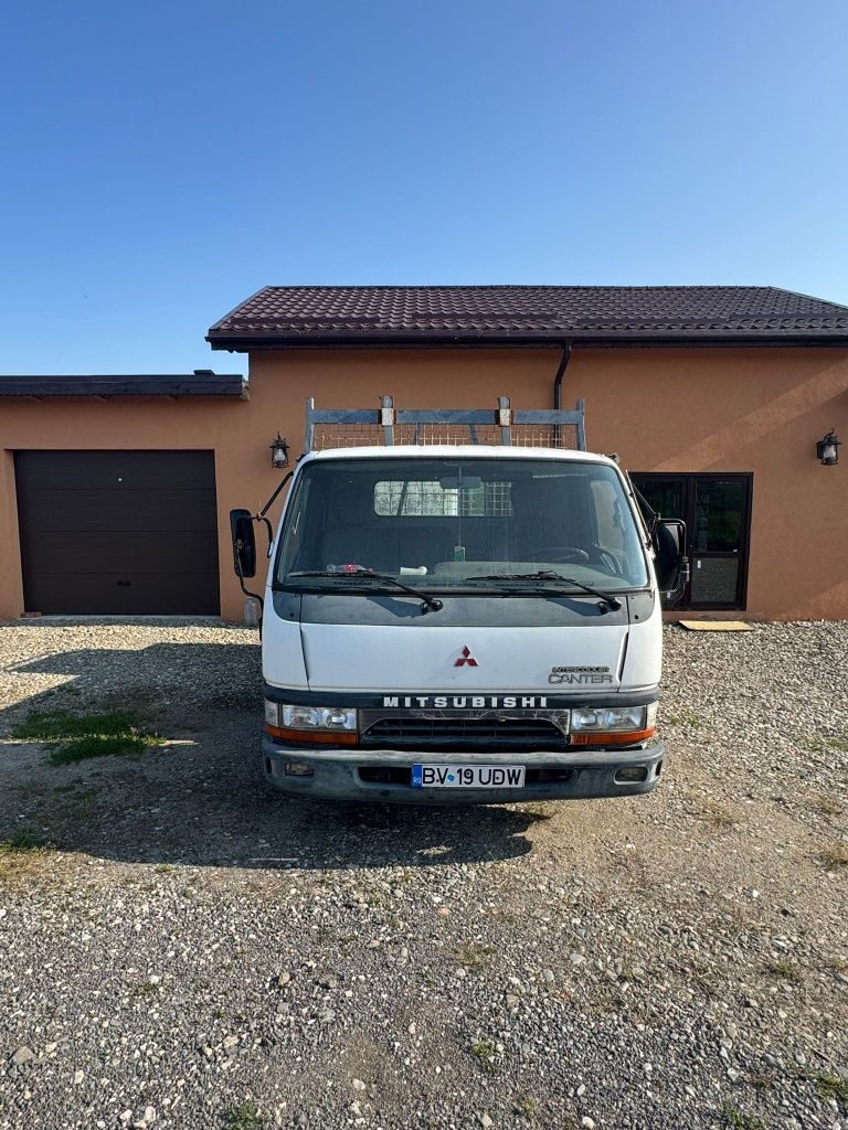 Vând Mitsubishi canter