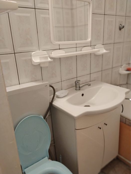 Inchiriez apartament