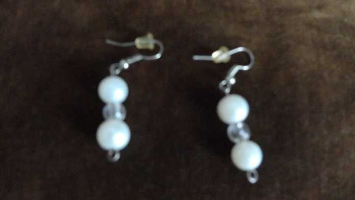 set de perle albe - colier si cercei