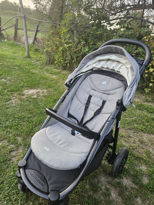 Cărucior Joie, culoare gri, stare bună