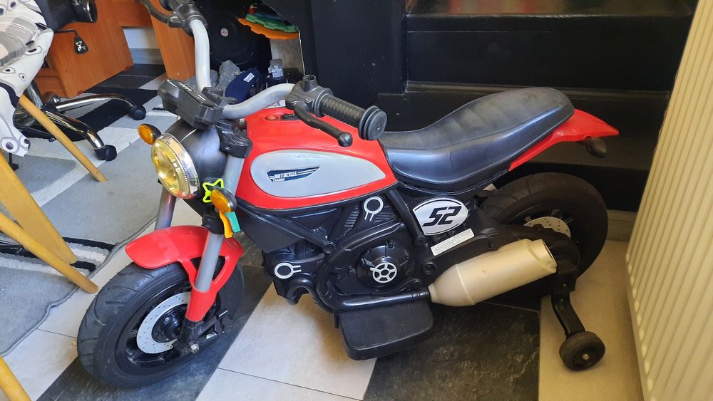 Motocicleta electrica copii