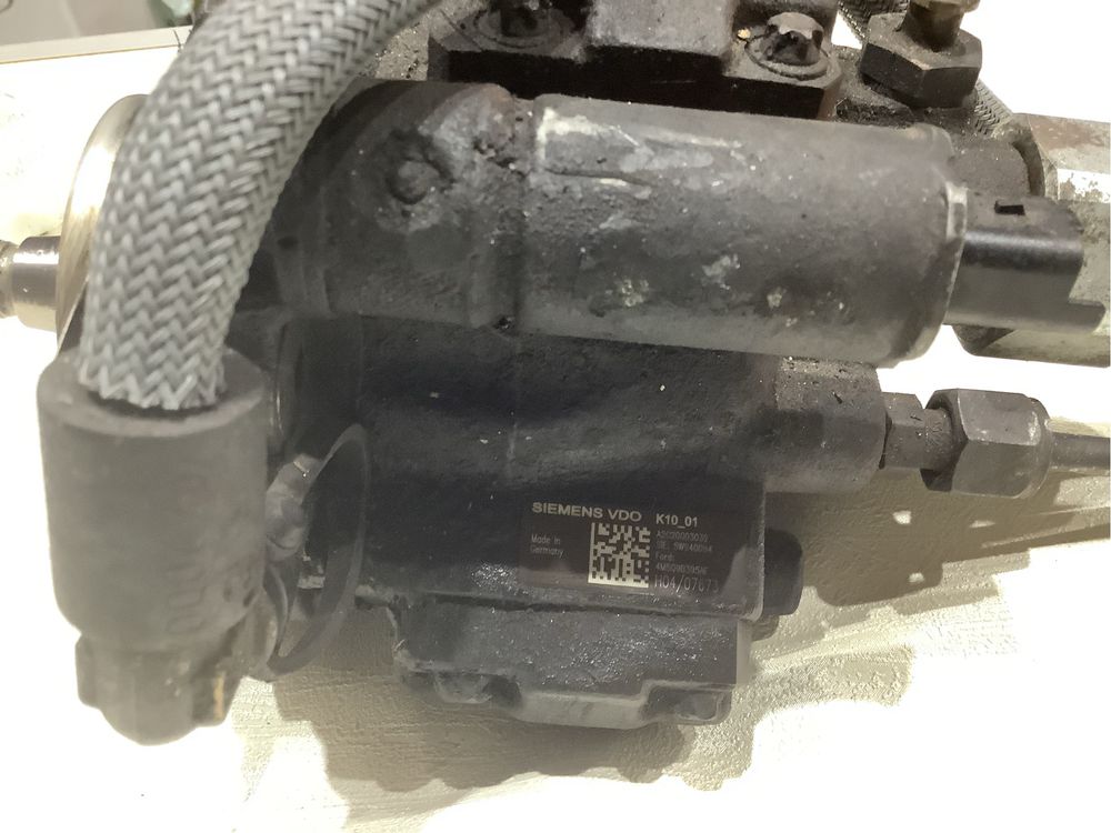 Pompa injectie/inalte siemens ford 1.8 tdci