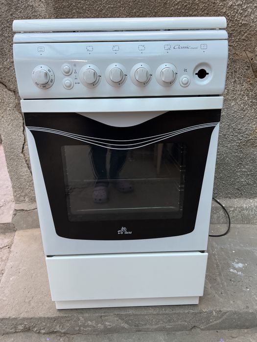 Продам газовую плиту.