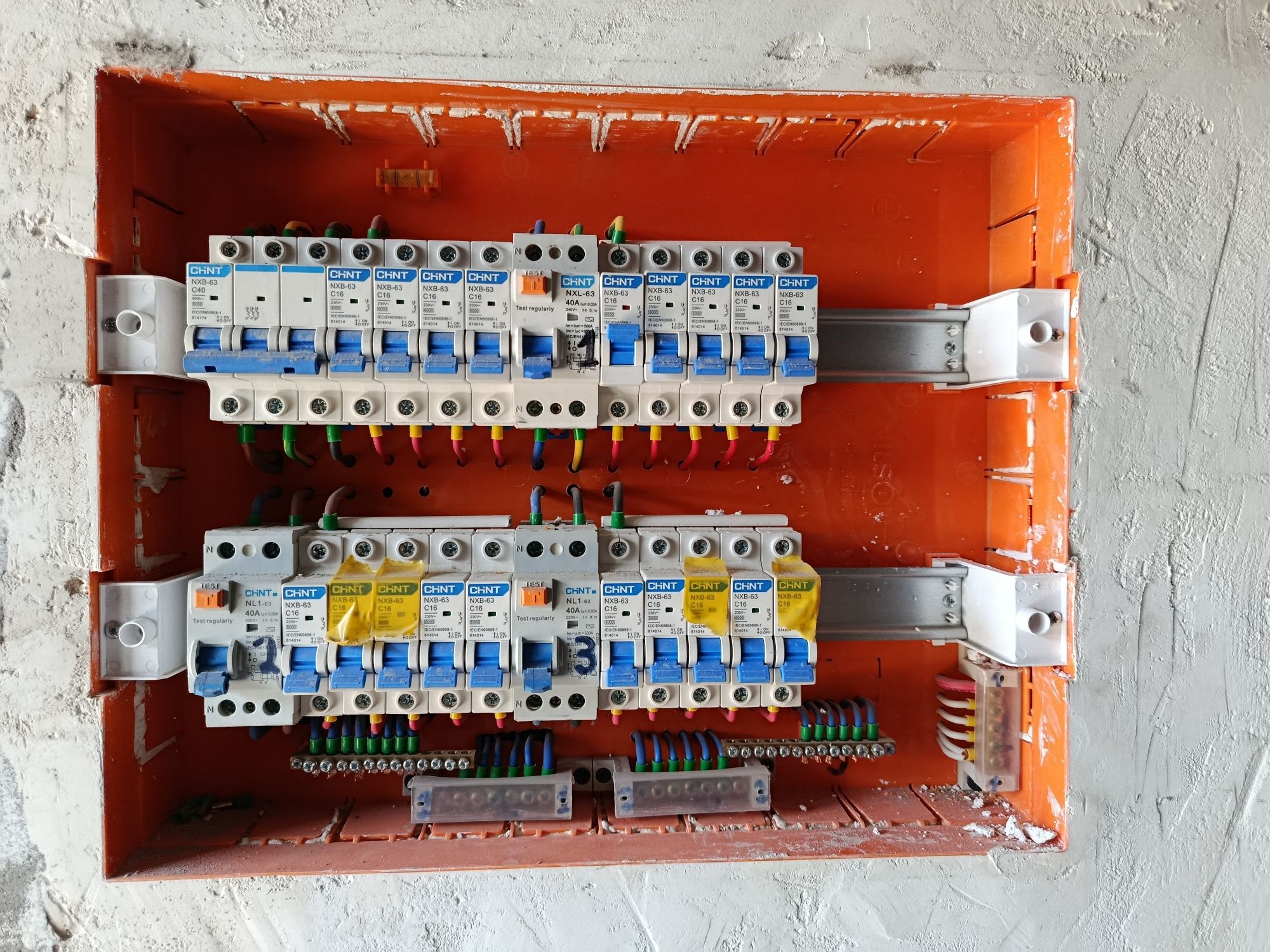 Elektromobil zaryadka ustanovka