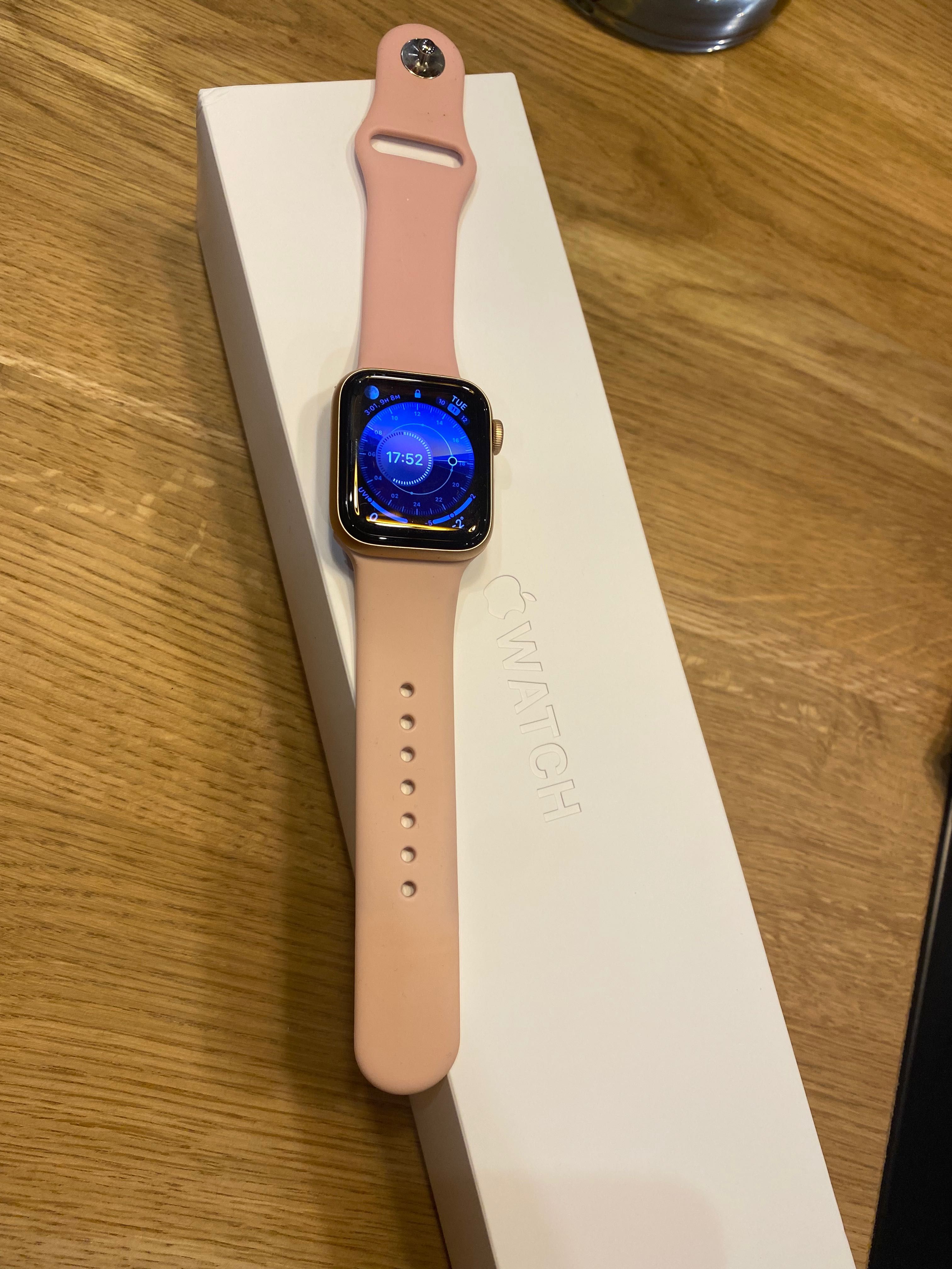 Apple Watch Series 5