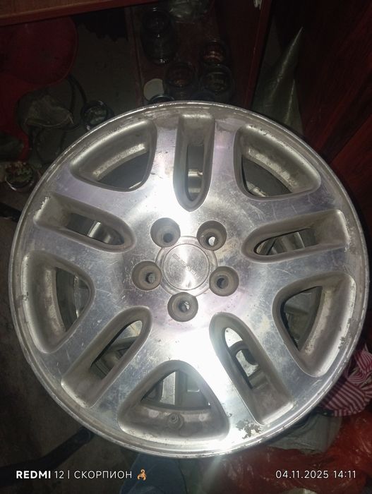 Продам диски Субару