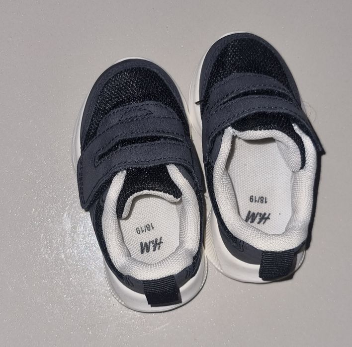 H&M маратонки 18/19