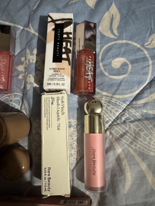 Чисто нова козметика