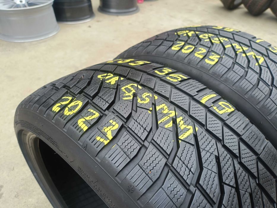 Doua anvelope iarna 235 35 19 falken eurowinter HS02 6,5 mm dot 2023