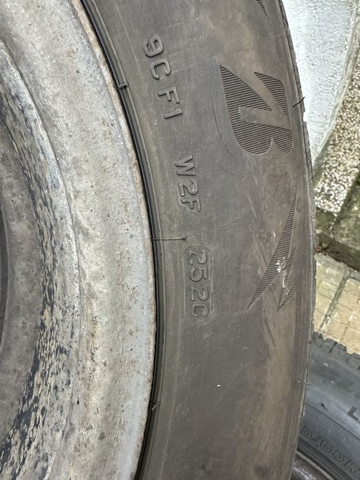 Гуми с джанти Bridgestone 215/60/16