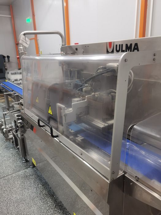 Masina de Ambalat Flow Pack Ulma FM200