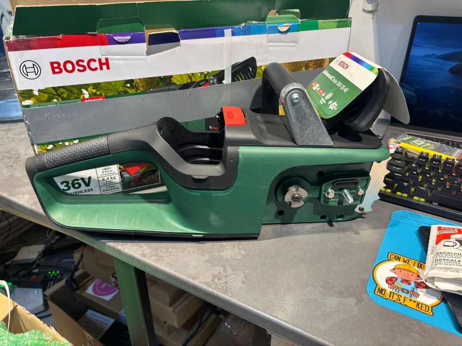Fierăstrău cu lanț Bosch AdvancedChain 36V-35-40