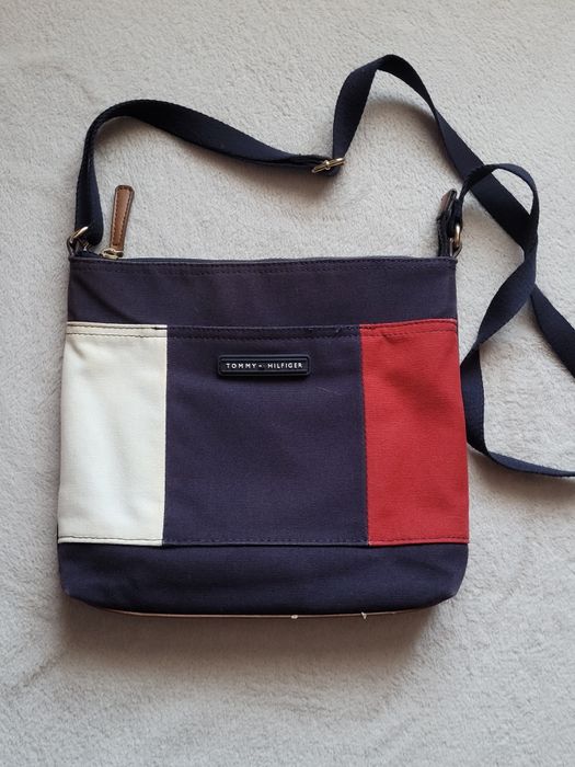 Geanta crossbody Tommy Hilfiger