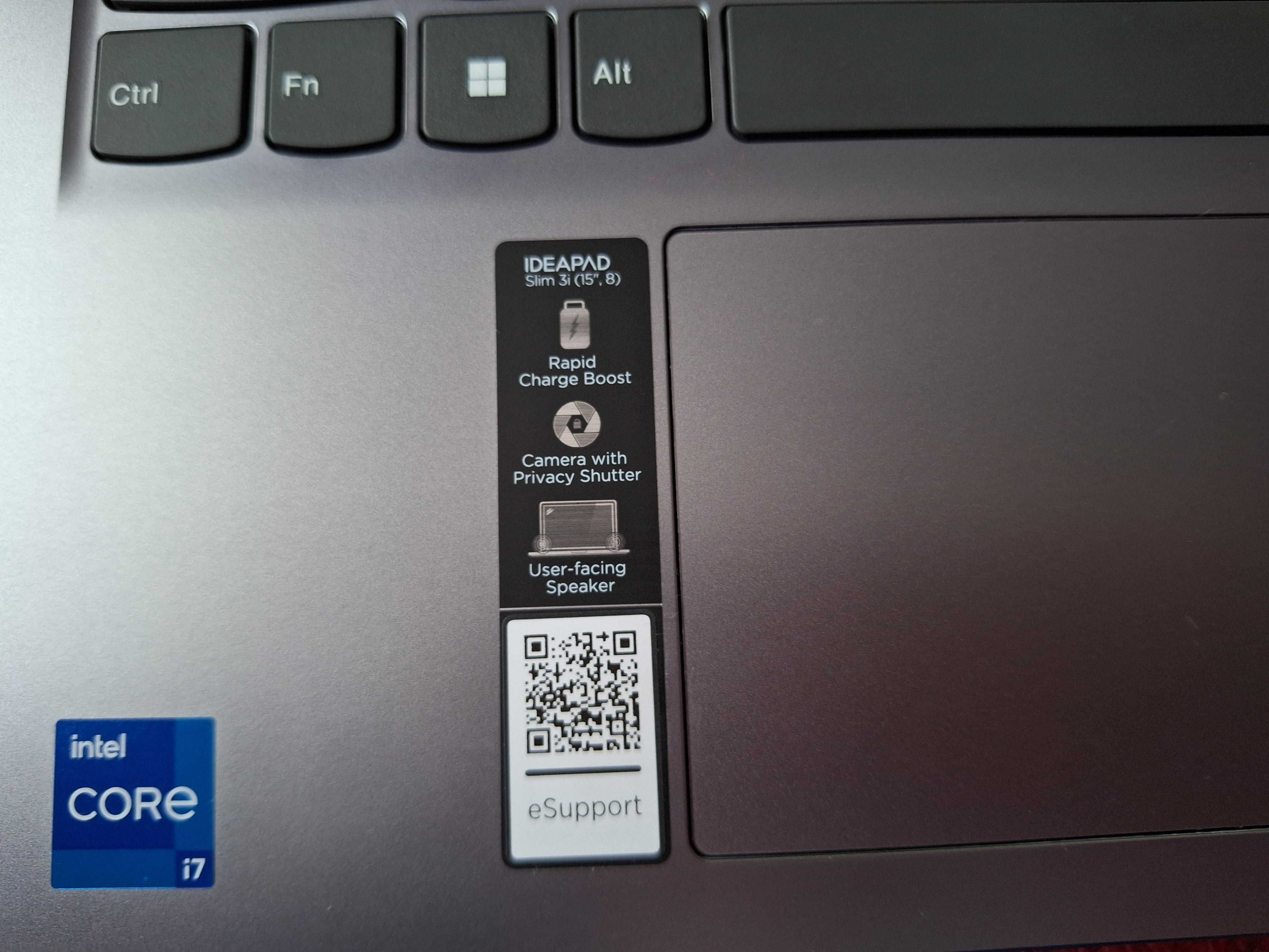 Lenovo IdeaPad Slim 3 ,CPU i7-13620H ,15.6",FullHD 16GB RAM, 512GB SSD