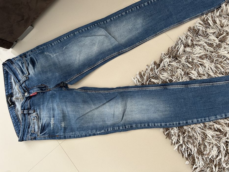 Blugi albastri dsquared 2