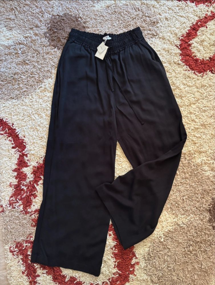 Pantaloni wide leg - Reserved