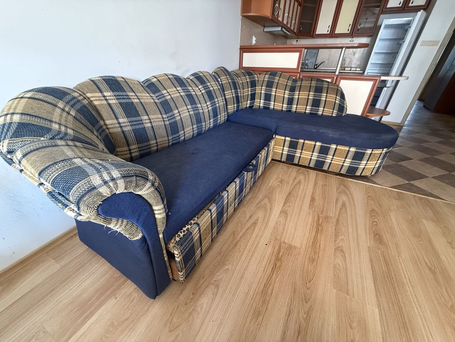 Диван за кухня или трапезария