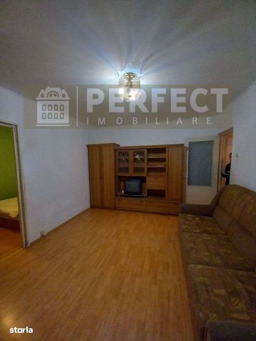 Apartament 2 cam, et. 2/4 , Cosminele - 44500 euro