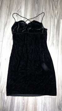 Rochie neagră din catifea