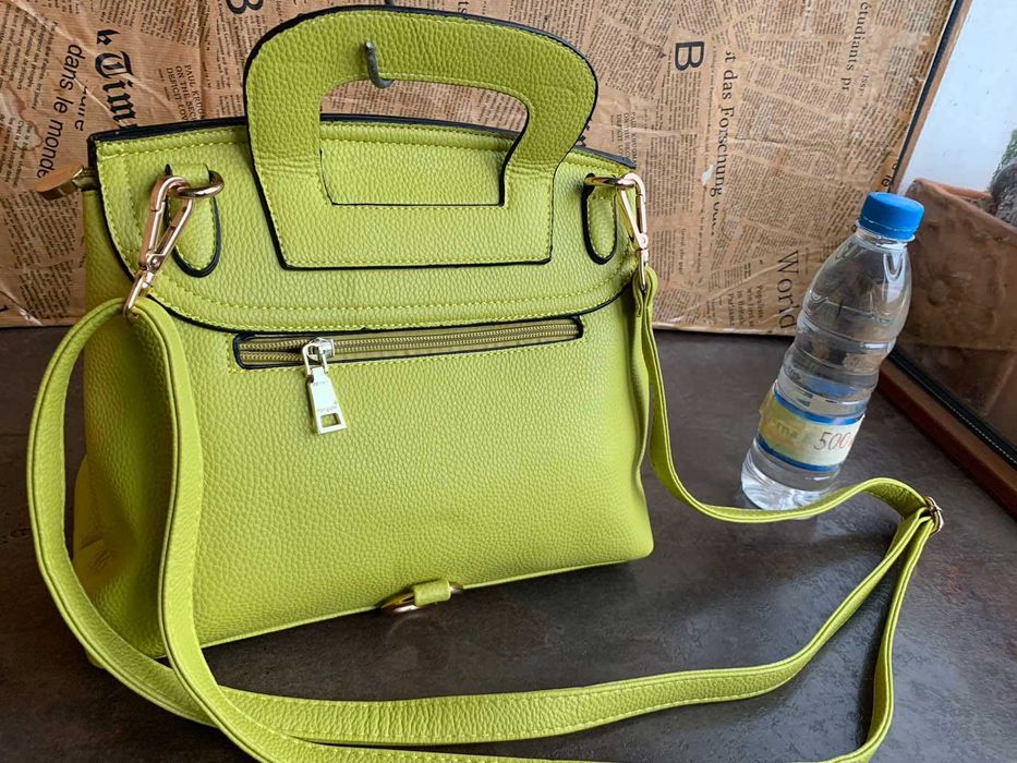 дамска чанта,кожена раница Нова!