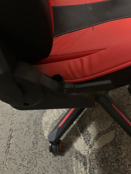 Scaun gaming MYRIA MG7408, negru-rosu