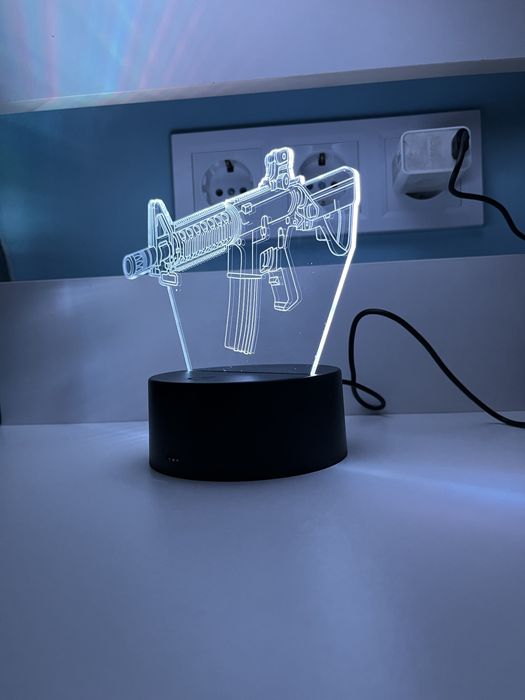 3D LED лампа – M4 Rifle | Геймърска декорация със сменящи се цветове!