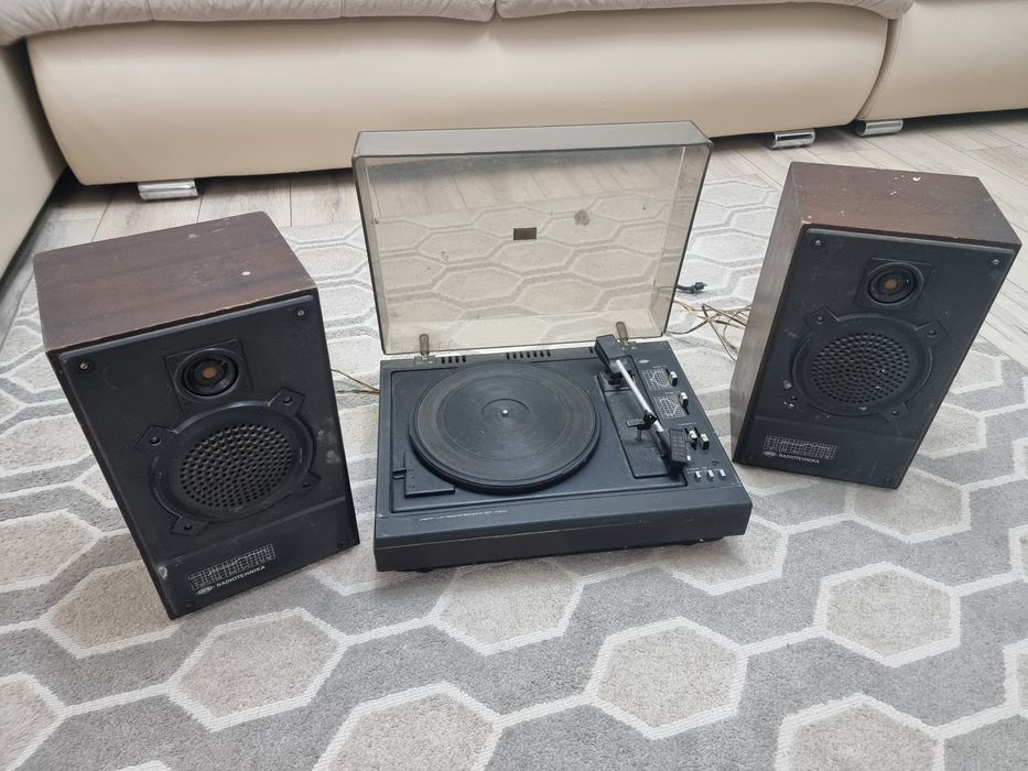 Продам электрофон Радиотехника - 301 стерео