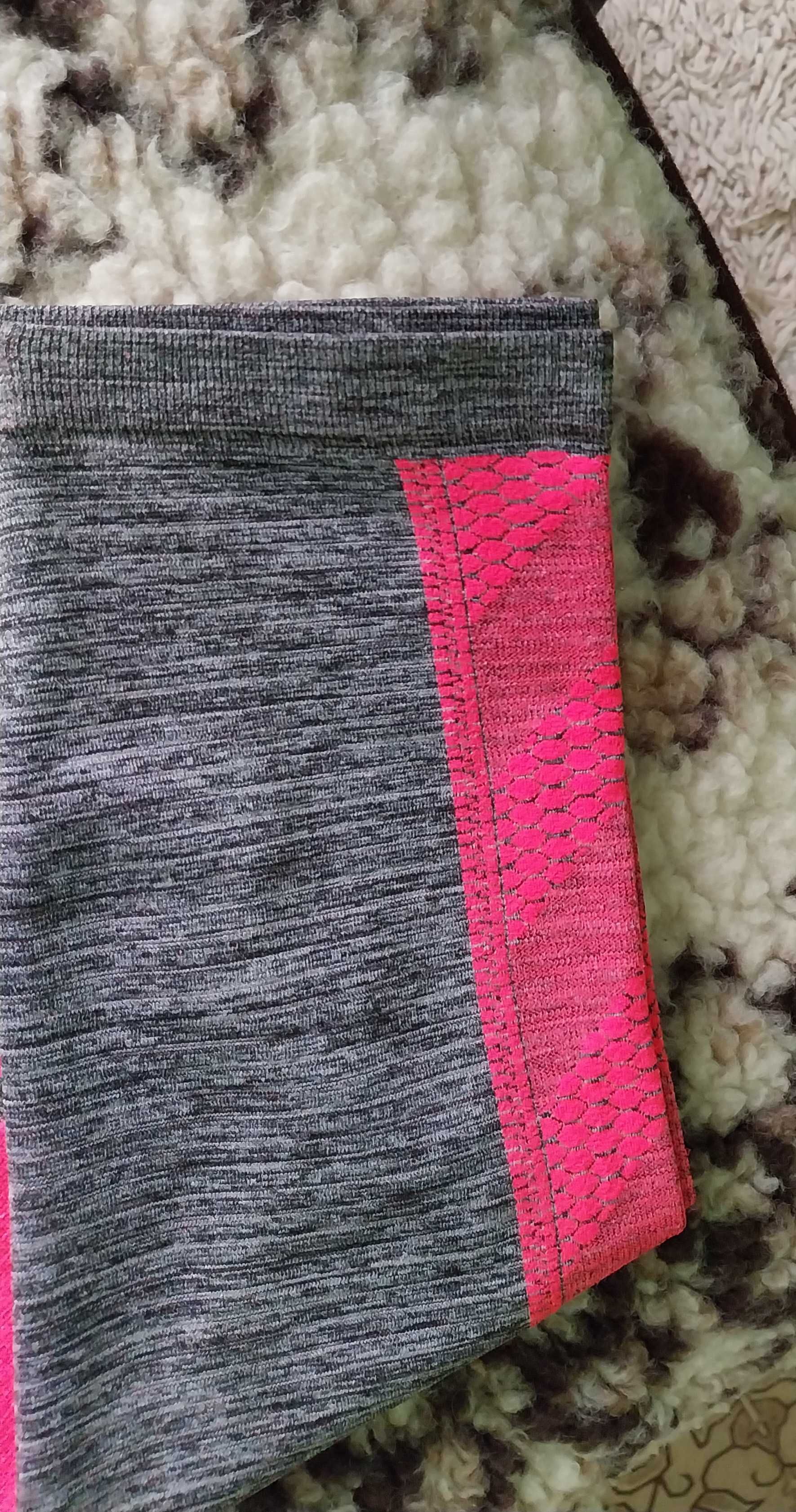Дамски сиви дънки ,и клин Lee Cooper