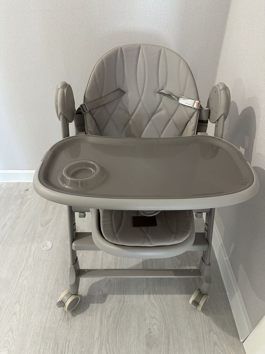 Продам стульчик шезлонг happy baby