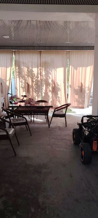 Қозирабод махаллада 1,85 сотихли ховли сотилади