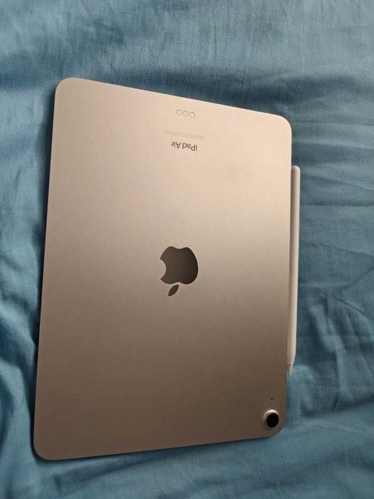 iPad Air 5 generation rose gold 64 gb + apple pencil 2