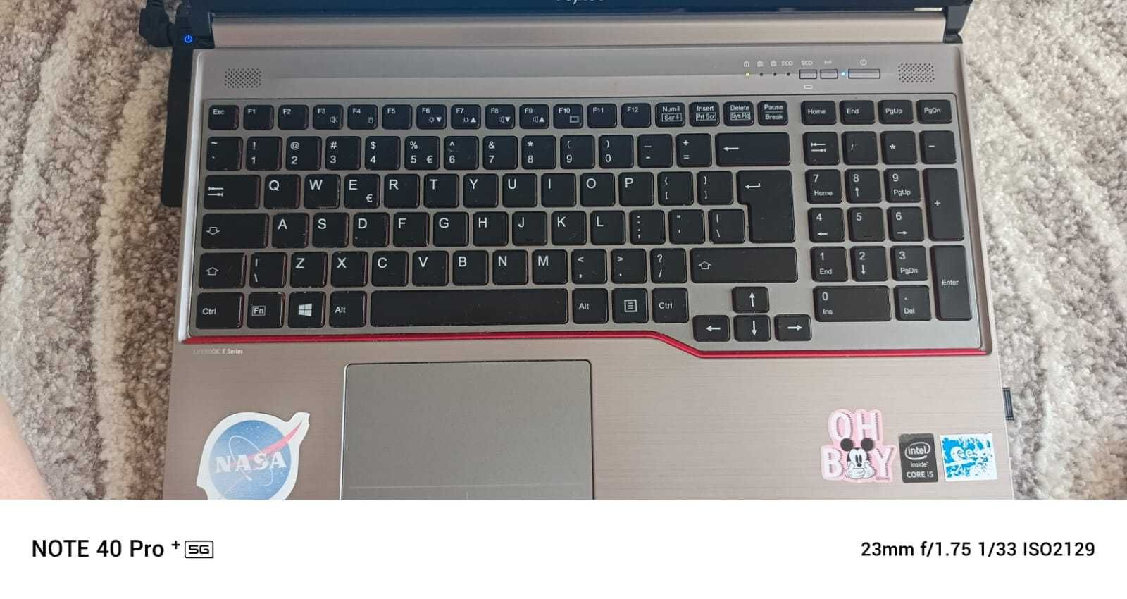 Laptop Fujitsu LIFEBOOK E734 i5