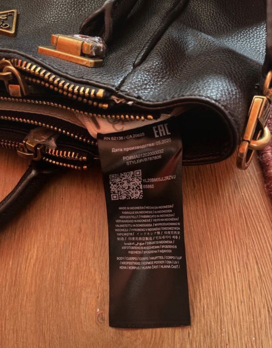 geanta guess originala