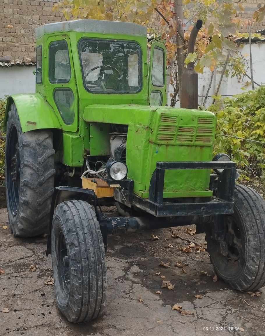 Трактор - лтз  Т-40