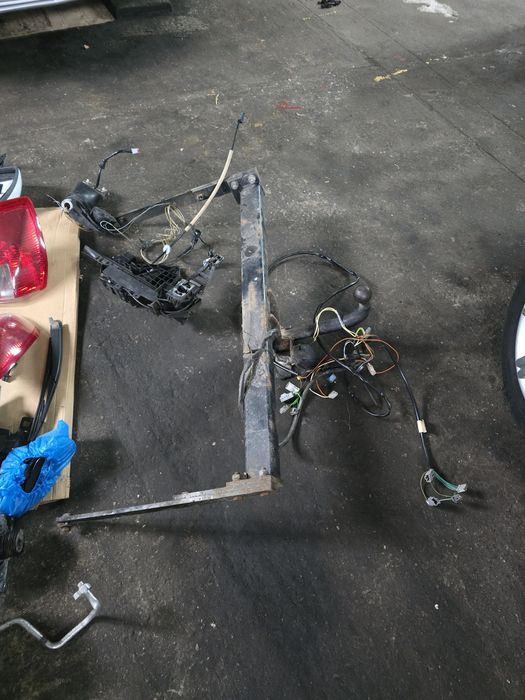 Carlig remorcare stop tripla modul FORD kuga