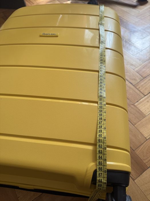 Продам чемодан большой 28’’