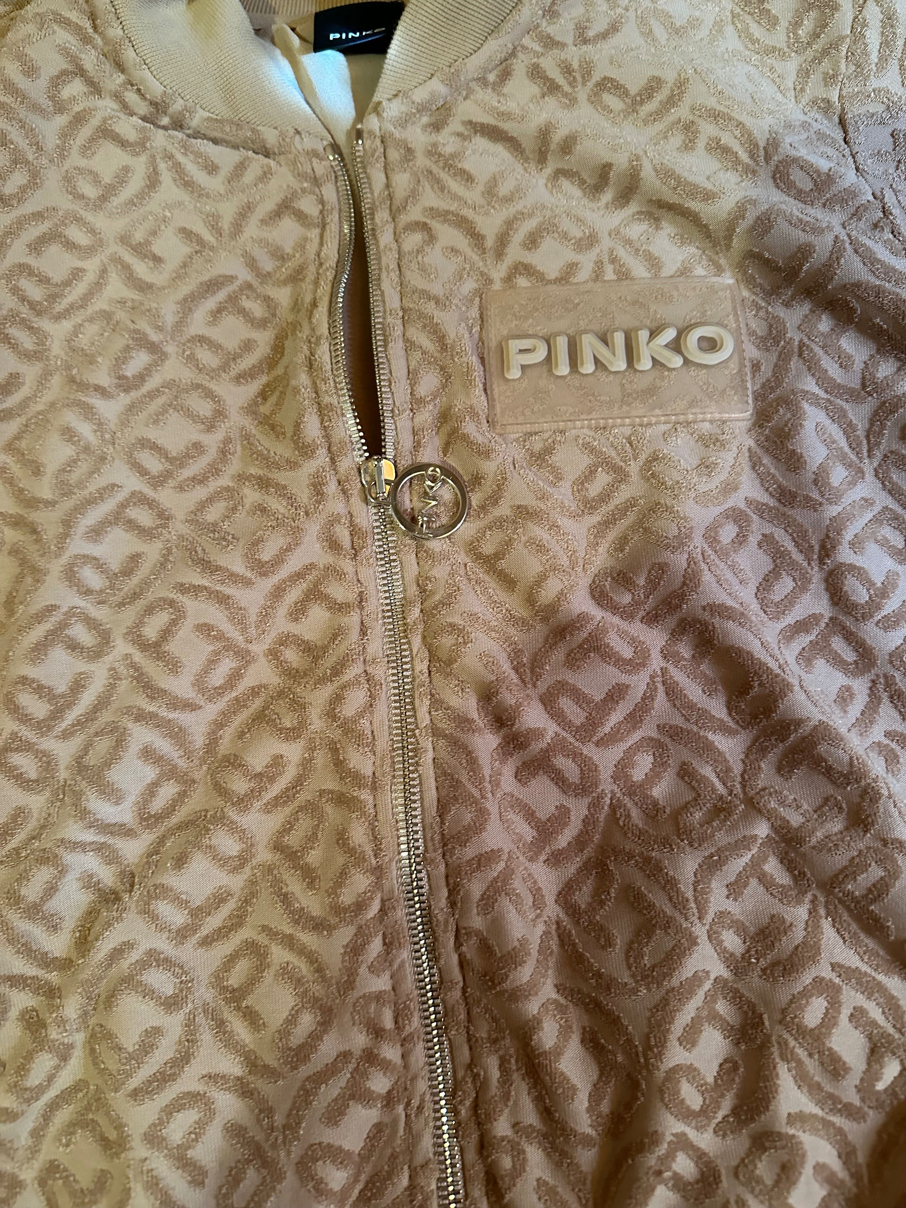 Анцунг Pinko ……………