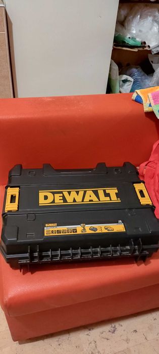 DeWalt куфар нов DCF899P2/ DCF887P2