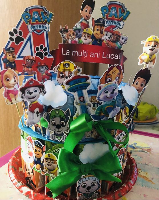 Tort din dulciuri pt cresa, gradi ,scoala mihail kogalniceanu