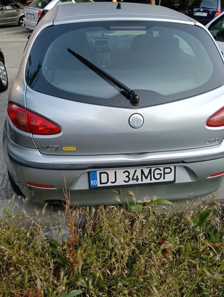 Alfa Romeo 147 -  1.000 euro negociabil