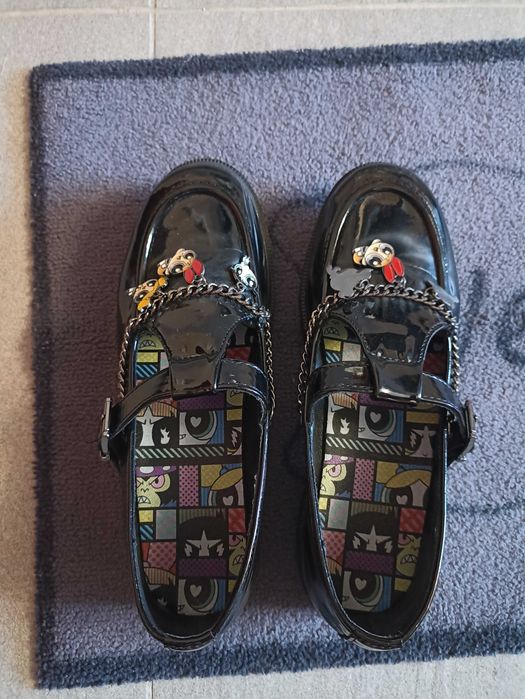 Pantofi negri de lac CCC, mărimea 37, 23,5 cm în interior